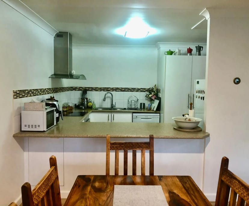 $240, Share-house, 3 bathrooms, Oxenford QLD 4210