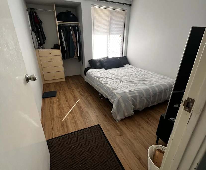 Unfurnished room in a share house