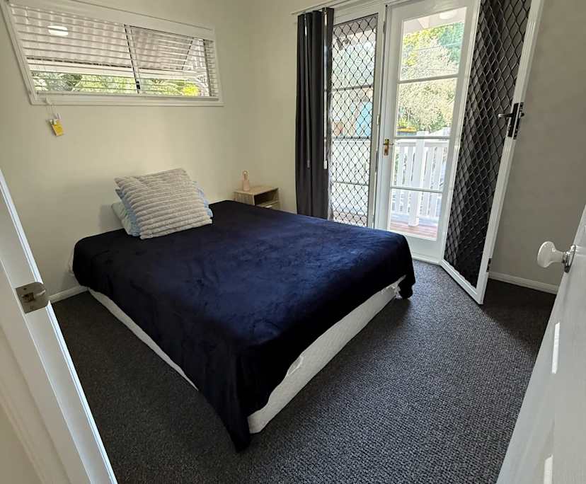 Unfurnished room in a share house