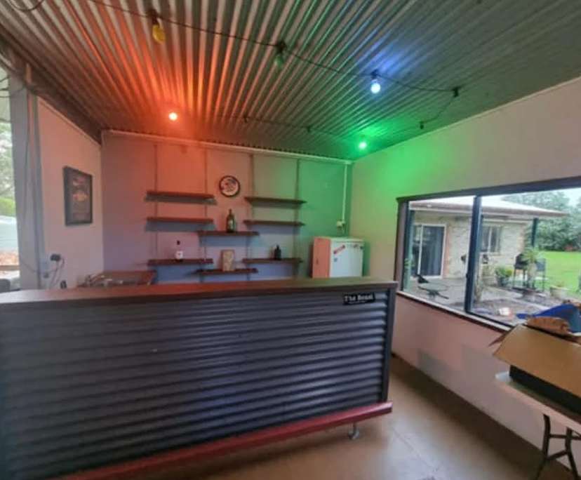 $250, Share-house, 2 bathrooms, Abington QLD 4660