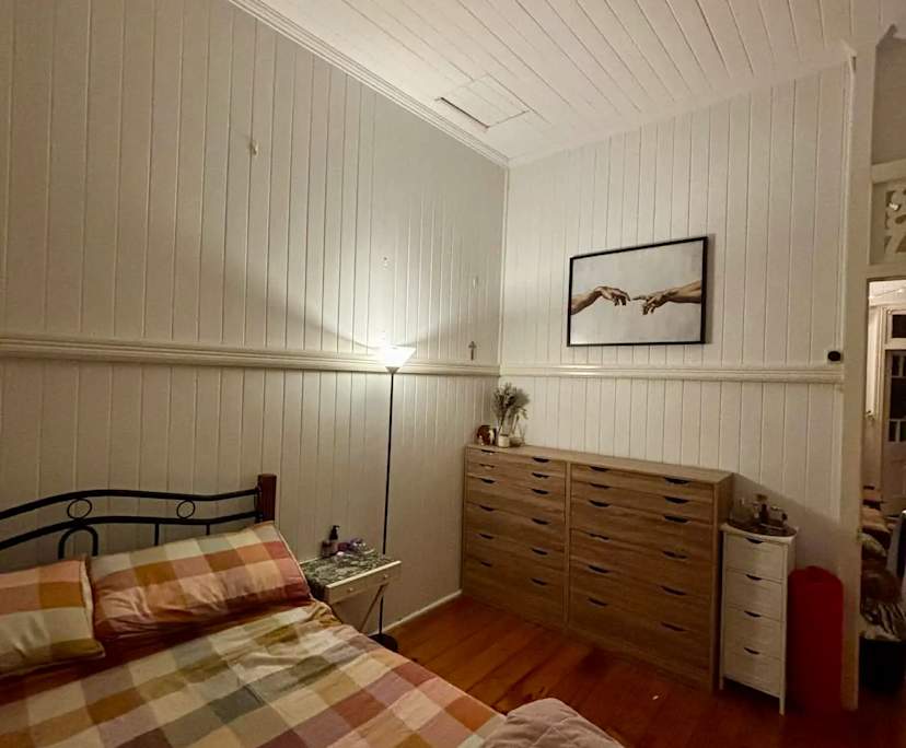 Unfurnished room in a share house