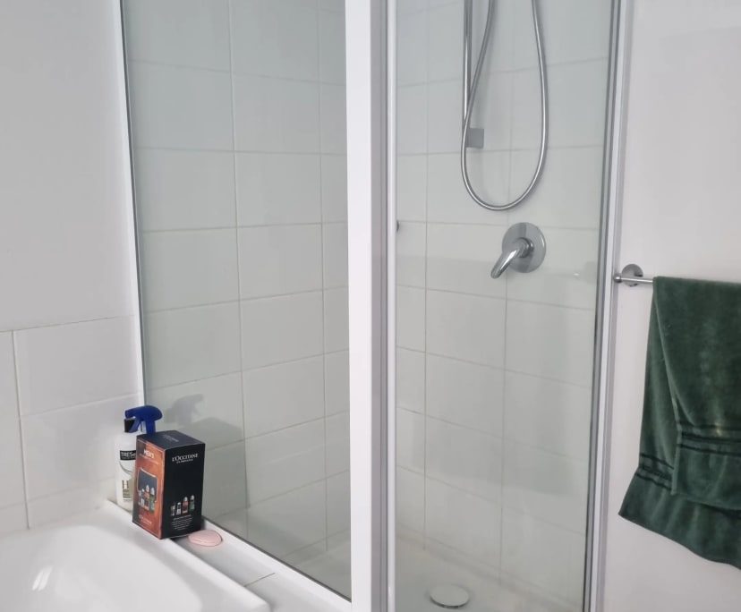 $330, Student-accommodation, 2 bathrooms, Chigwell TAS 7011