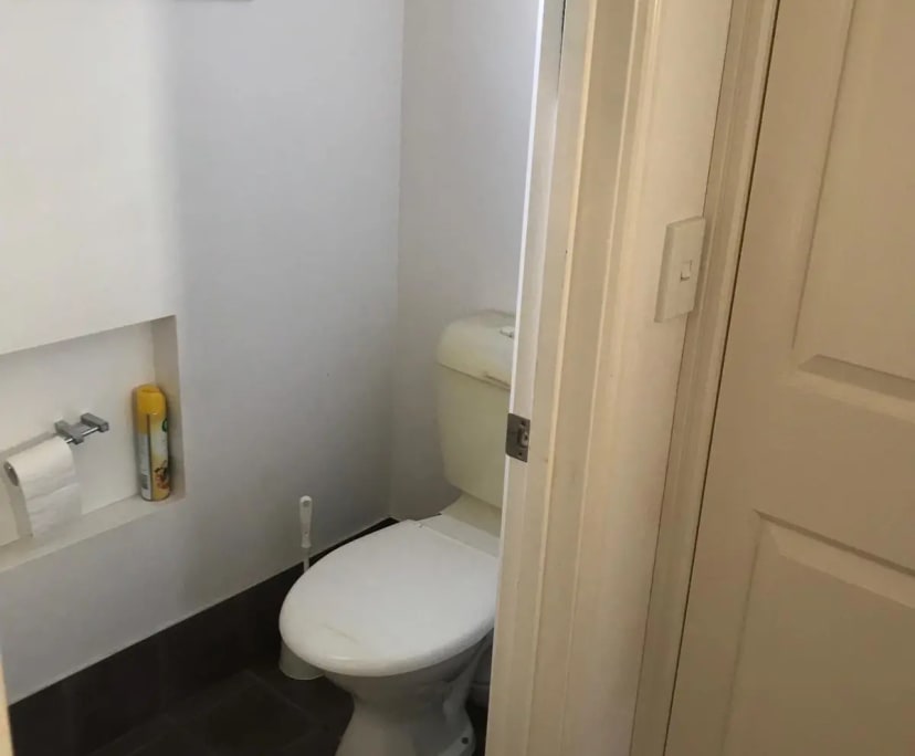 $450, Granny-flat, 1 bathroom, Mount Gravatt East QLD 4122