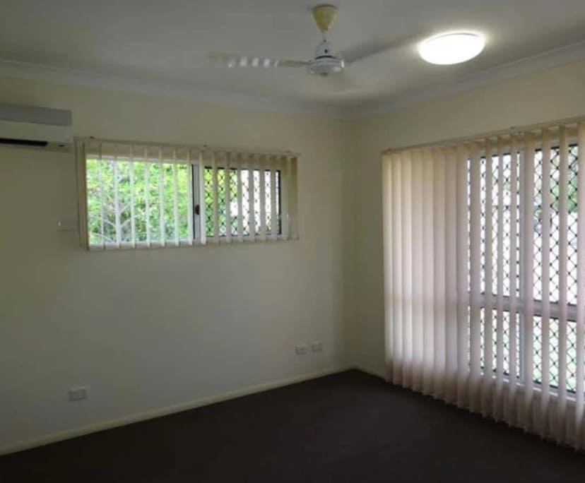 Unfurnished room with own bathroom