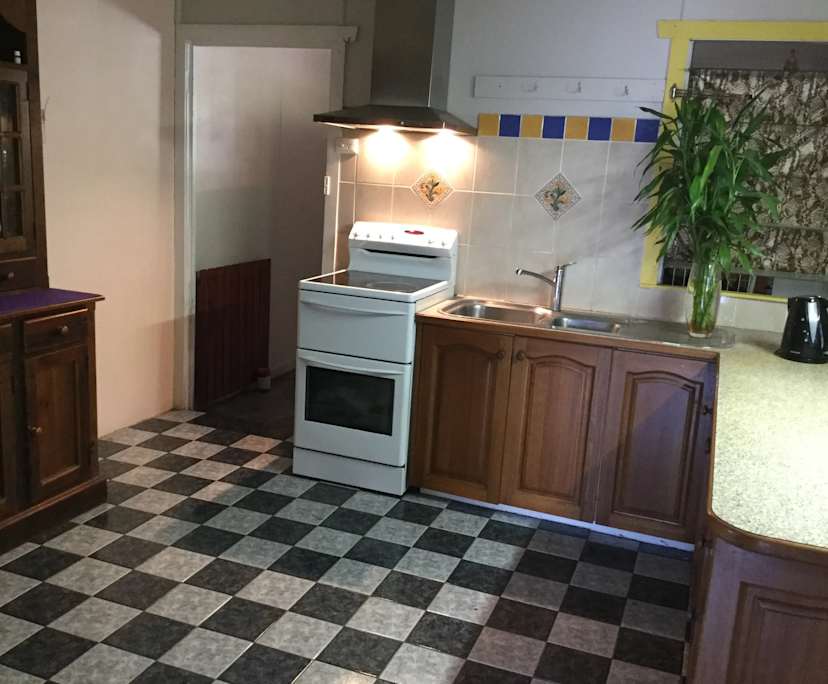 Furnished room in a share house
