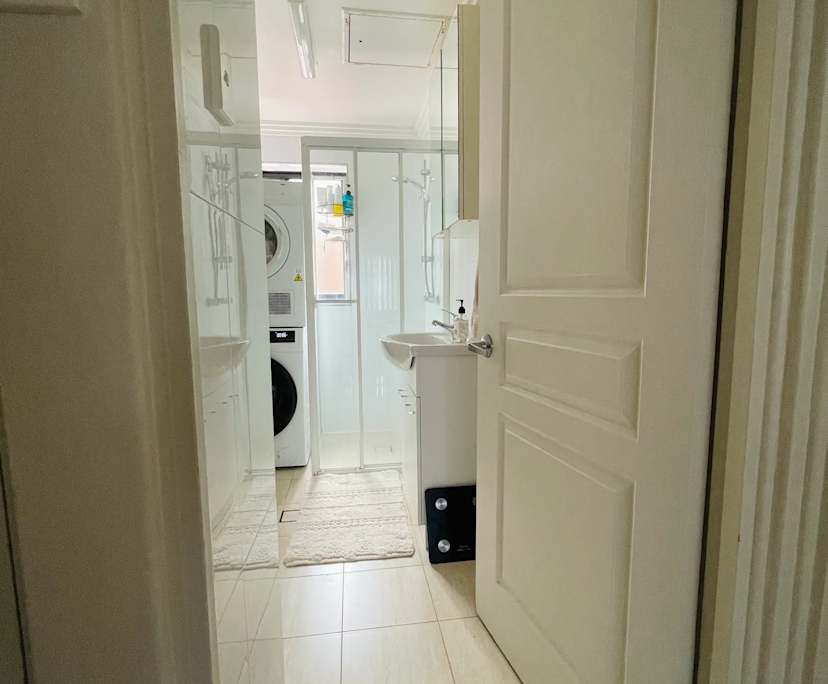 $350, Flatshare, 2 bathrooms, Hillsdale NSW 2036