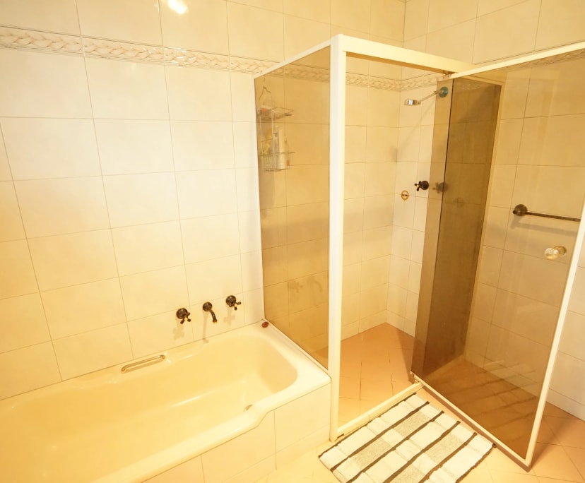 $240, Share-house, 4 bathrooms, Beverley SA 5009