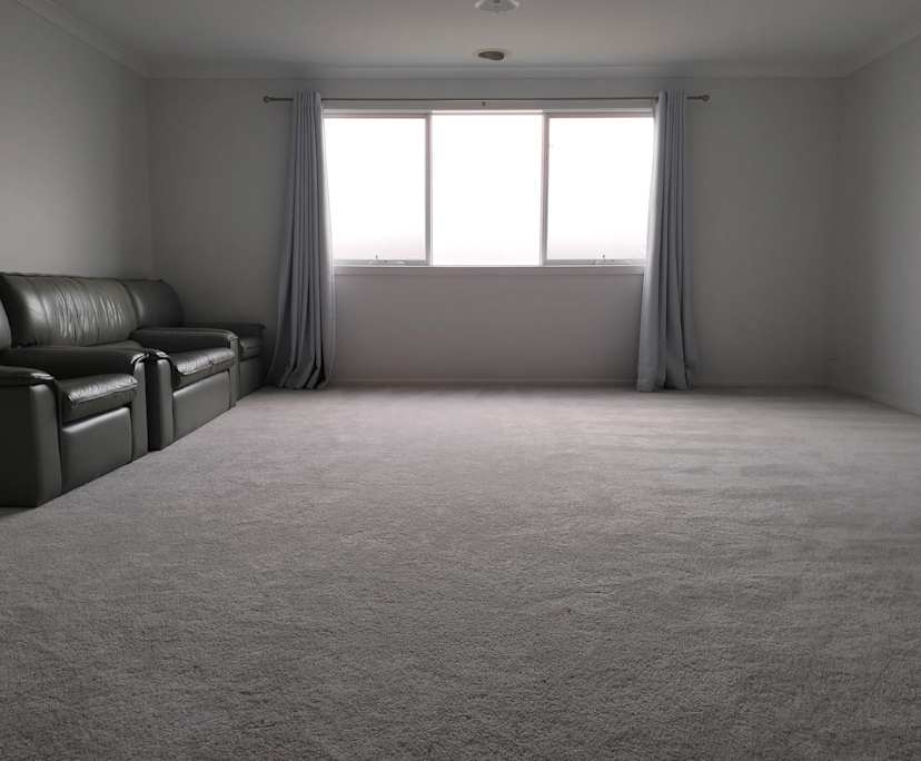 $240, Share-house, 5 bathrooms, Clyde North VIC 3978