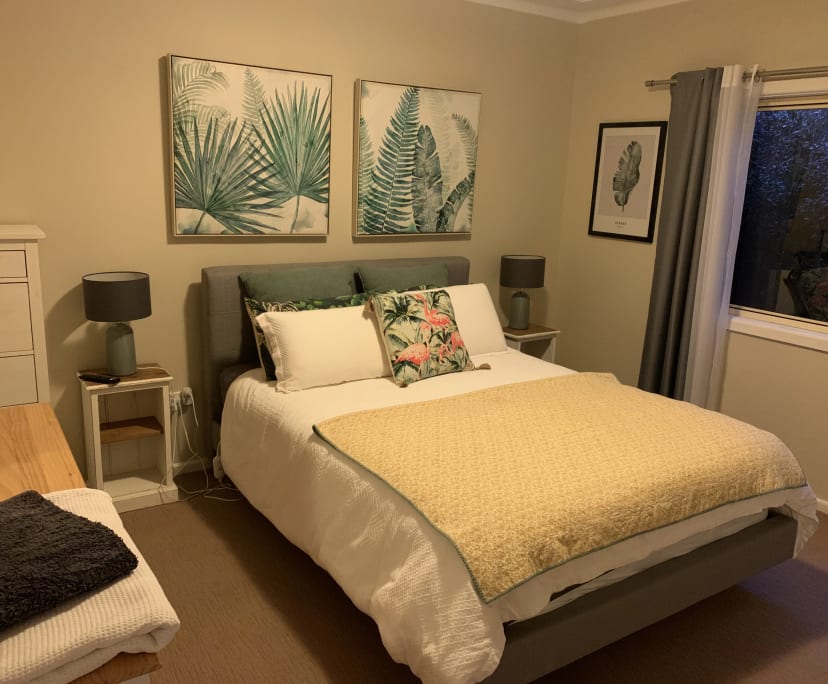 $250, Share-house, 3 bathrooms, East Gosford NSW 2250