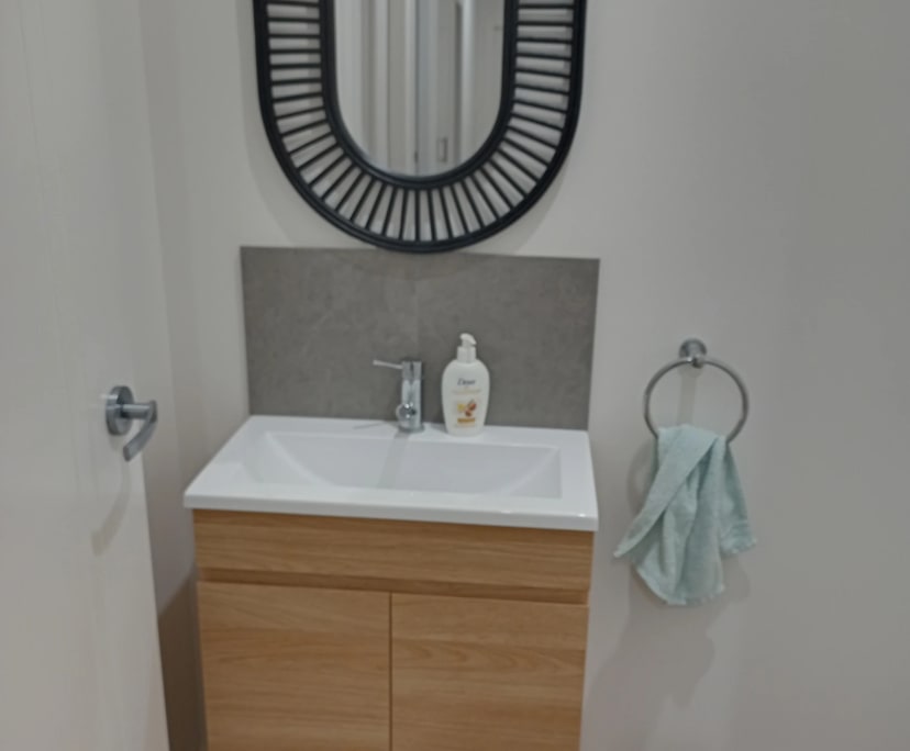 $180, Share-house, 4 bathrooms, Calala NSW 2340