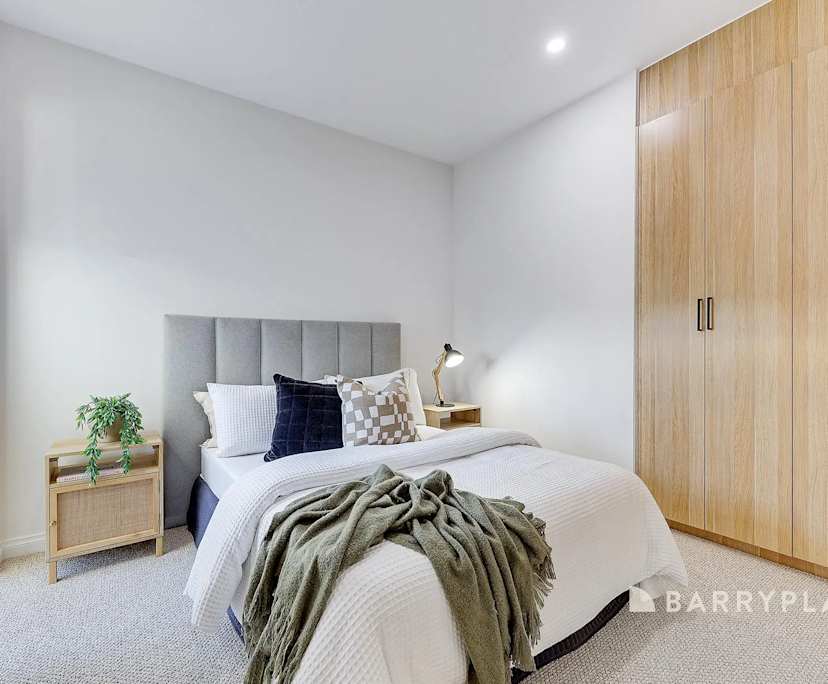 $1,000, Whole-property, 4 bathrooms, Glenroy VIC 3046