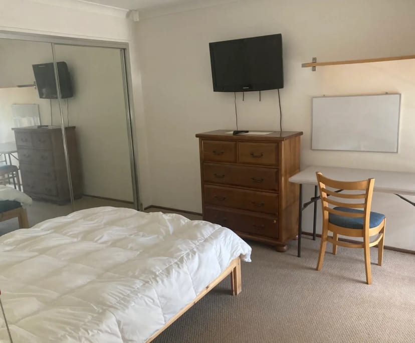 Furnished room with own bathroom