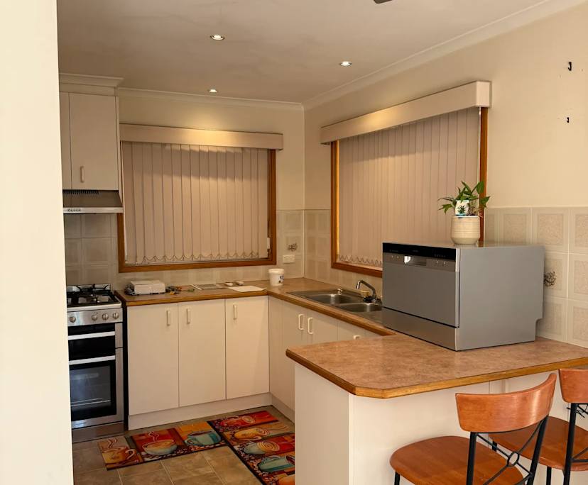 $230, Share-house, 3 bathrooms, Dunlop ACT 2615