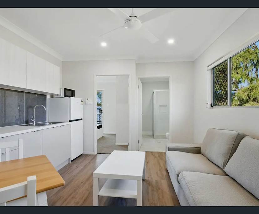 Furnished room with own bathroom