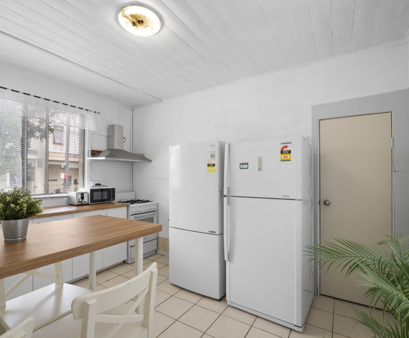 $350, Share-house, 6 bathrooms, Petersham NSW 2049