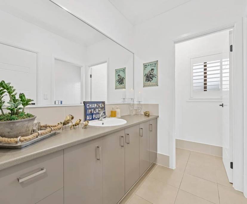 $350, Share-house, 4 bathrooms, Upper Coomera QLD 4209