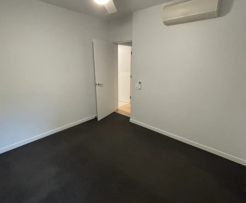 $450, Flatshare, 2 bathrooms, Windsor QLD 4030