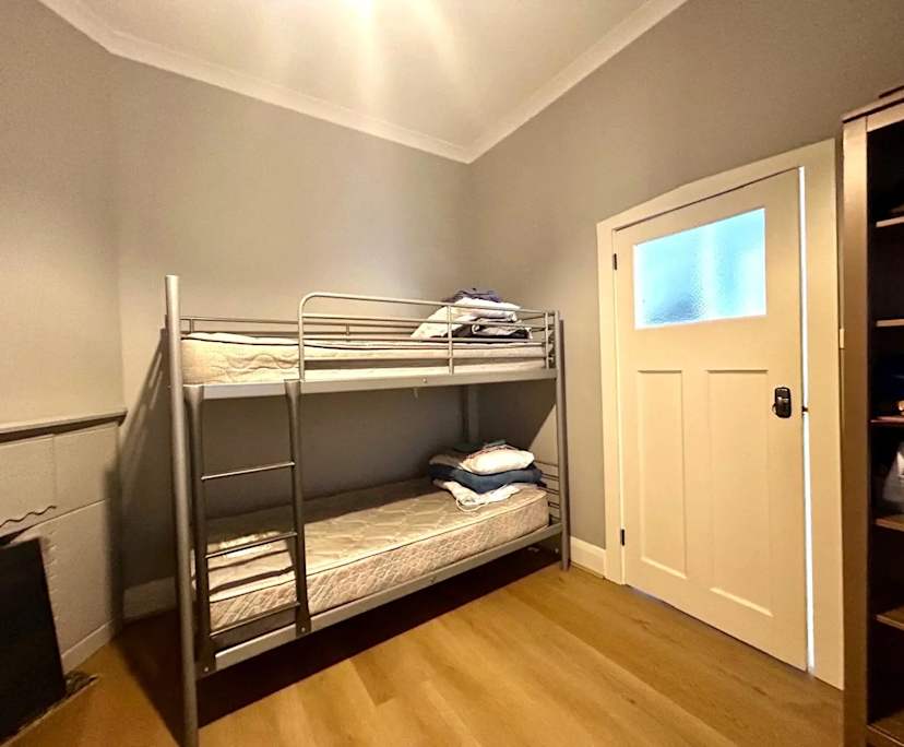 $165, Student-accommodation, 4 bathrooms, Footscray VIC 3011