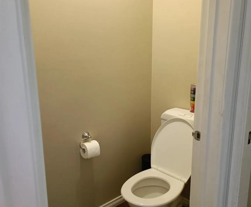 $350, Share-house, 5 bathrooms, Berwick VIC 3806