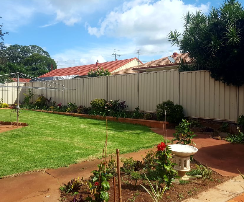 $250, Share-house, 3 bathrooms, Harristown QLD 4350