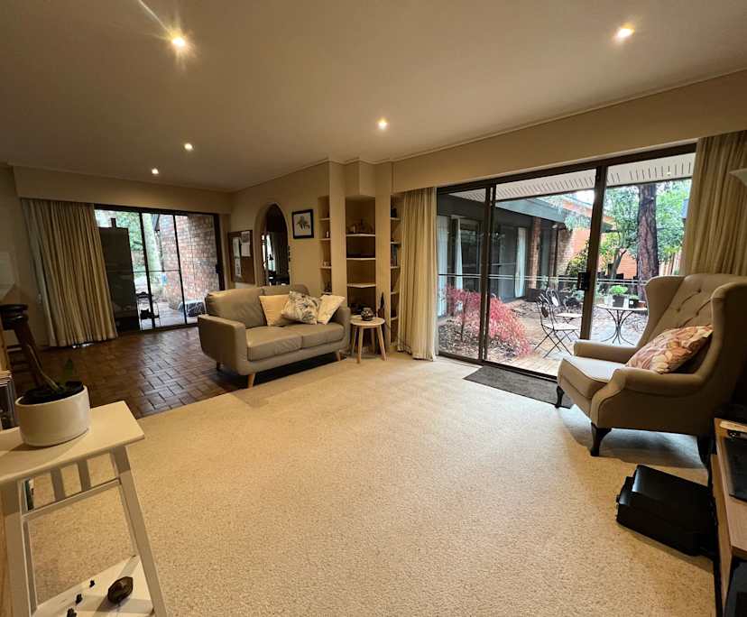 Room in a share house