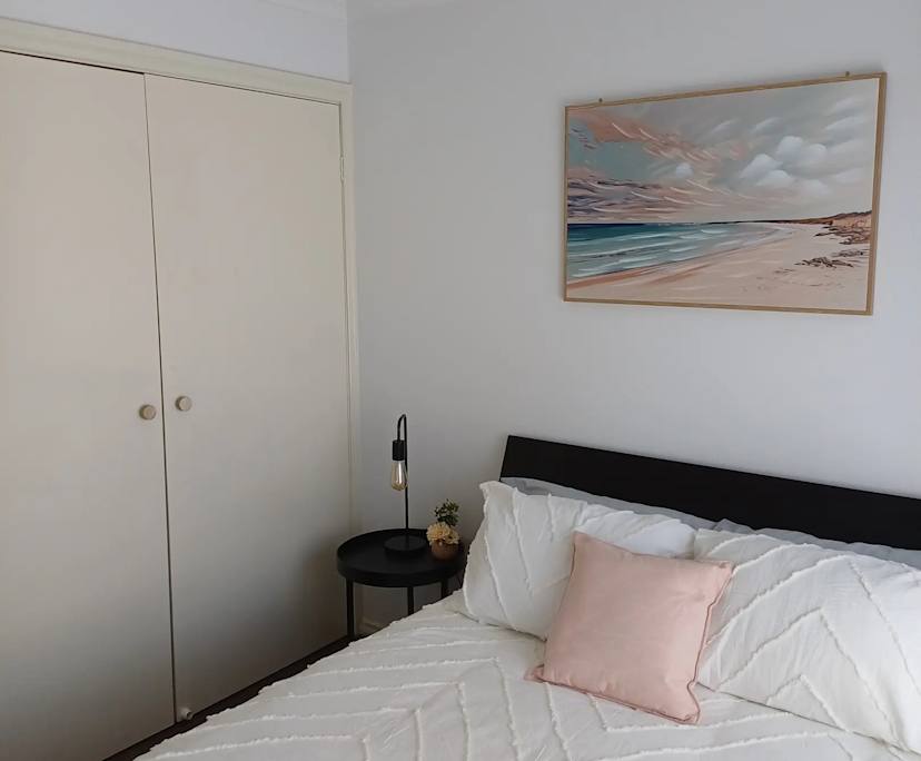 $270, Flatshare, 2 bathrooms, Queanbeyan NSW 2620