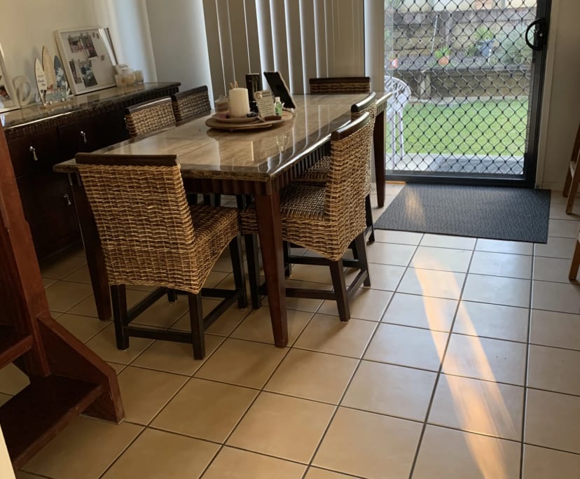 $250, Flatshare, 4 bathrooms, Strathpine QLD 4500