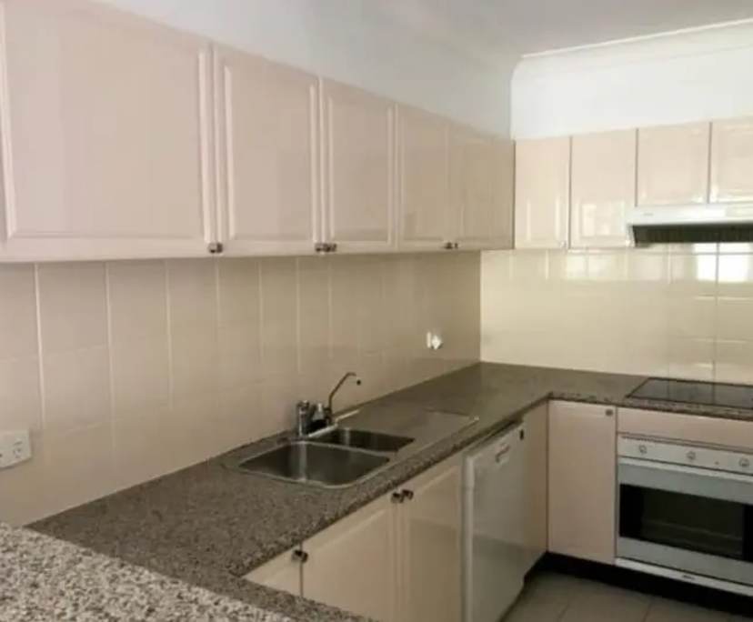 $300, Flatshare, 2 bathrooms, Pyrmont NSW 2009