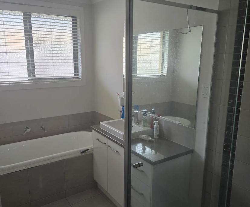 $300, Share-house, 2 rooms, Inverloch VIC 3996, Inverloch VIC 3996