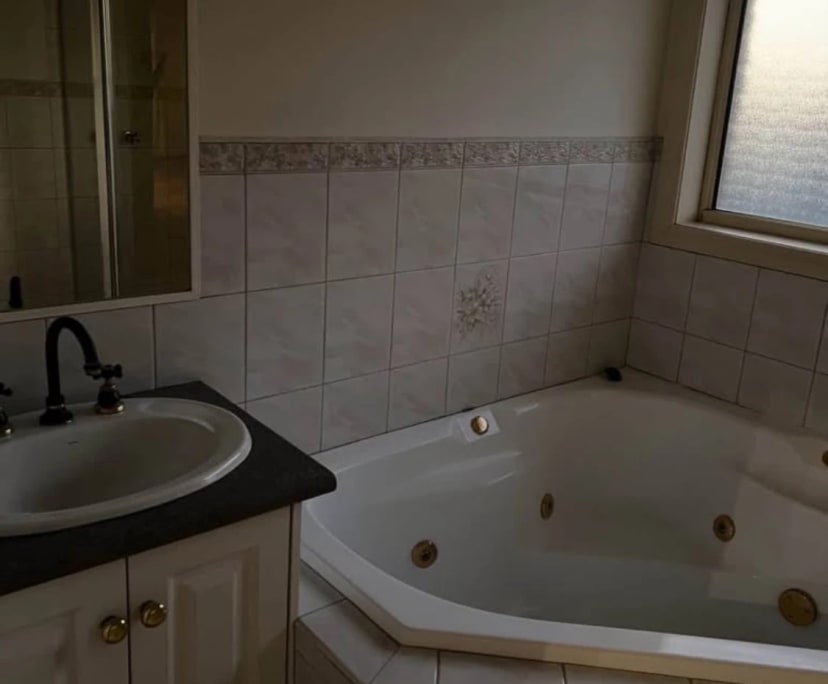 $250, Share-house, 4 bathrooms, Kew East VIC 3102