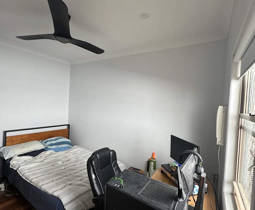 Unfurnished room with own bathroom