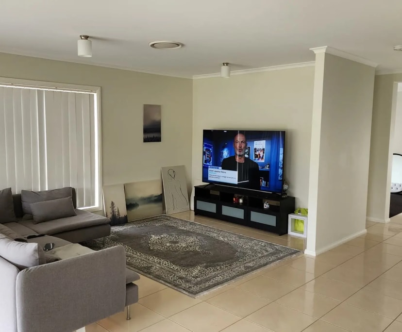 2 Rooms for Rent in Denham Court, Sydney 250275,...