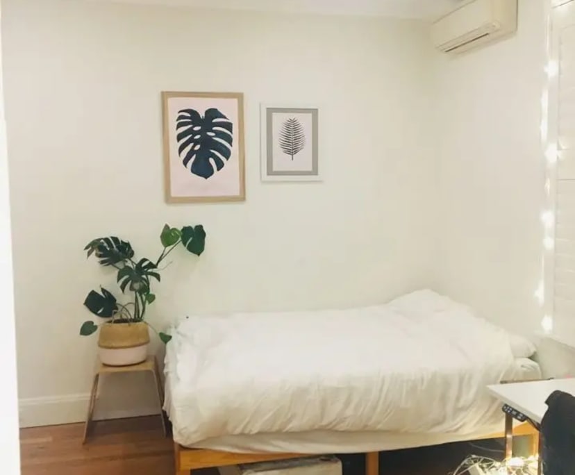 Unfurnished room in a share house