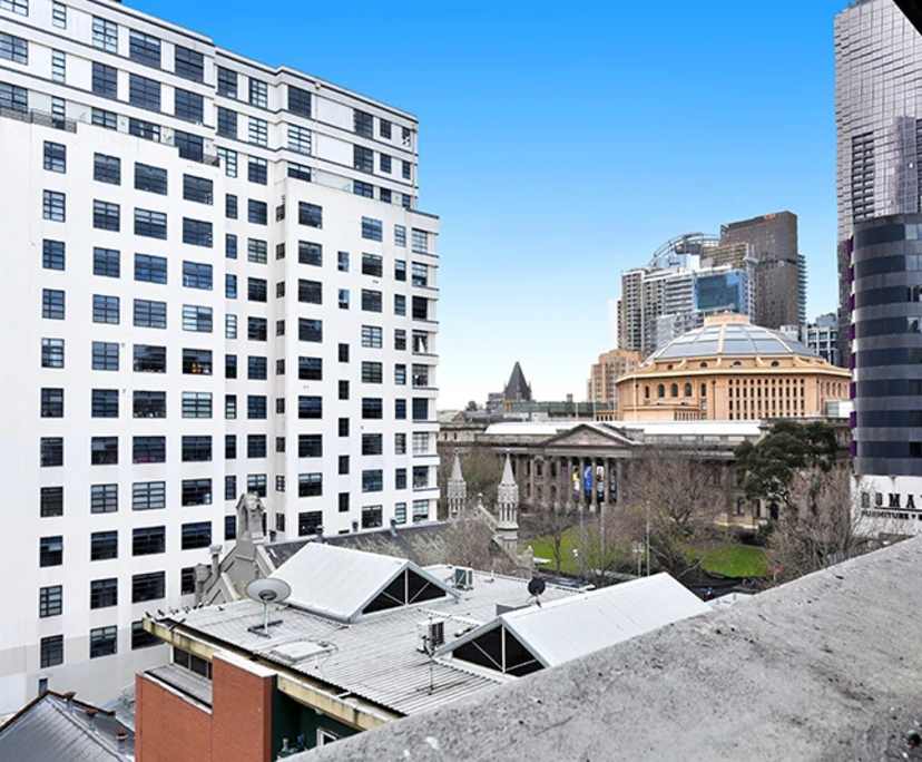 $1,025, Whole-property, 2 bathrooms, Melbourne VIC 3000