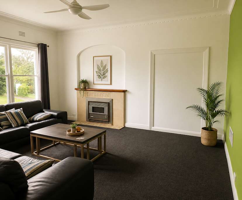 Room in a share house