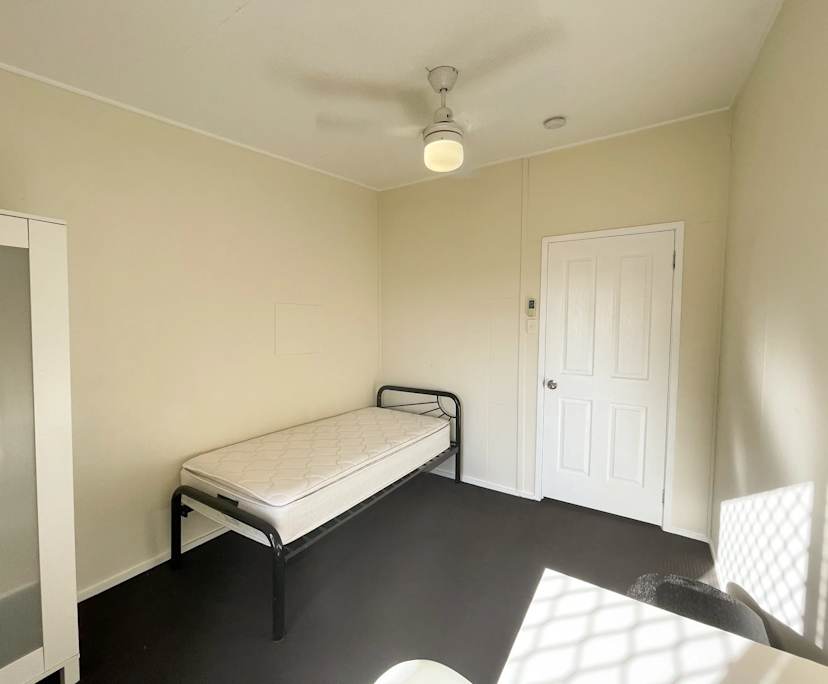 $235, Share-house, 5 bathrooms, Annerley QLD 4103