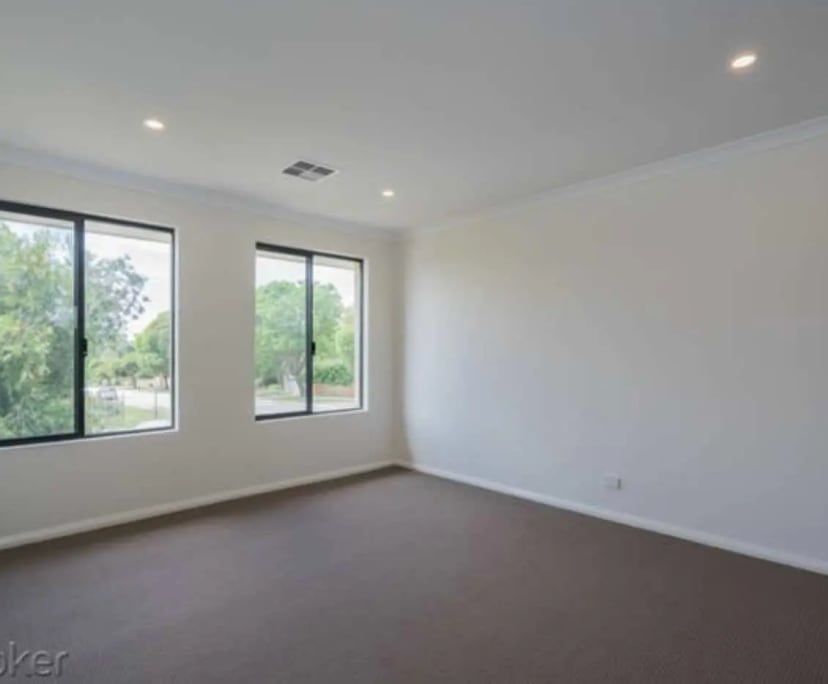 $350, Flatshare, 3 bathrooms, Rivervale WA 6103