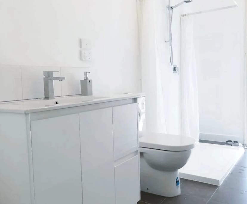 Furnished room with ensuite in a share house