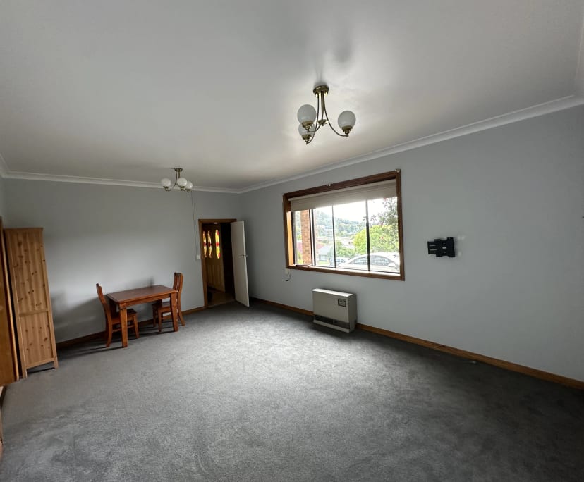 Room for Rent in Lithgow, NSW 280, Flexible with