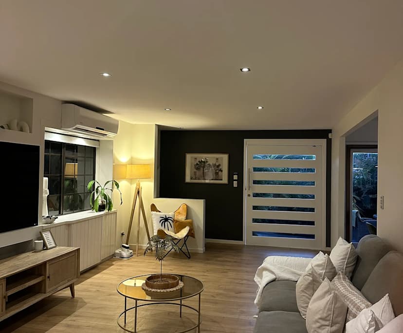 Unfurnished room in a share house