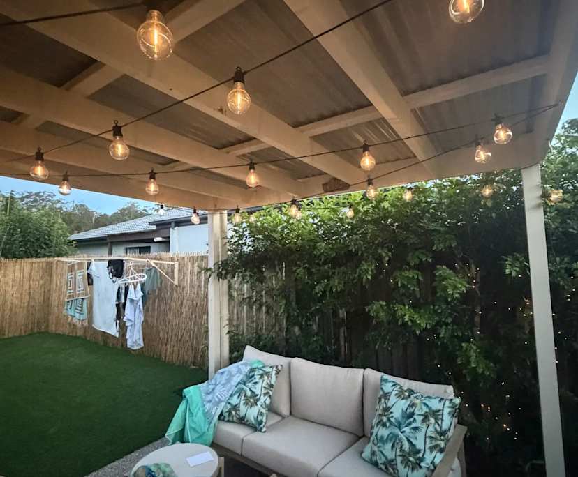 Room in a share house