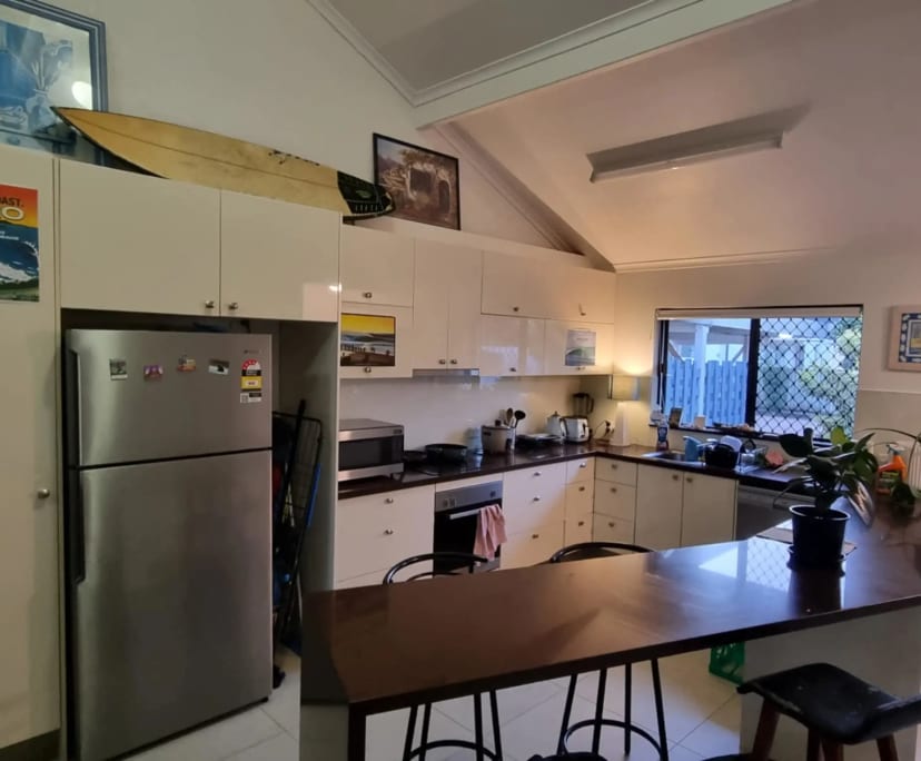 Furnished room in a flatshare