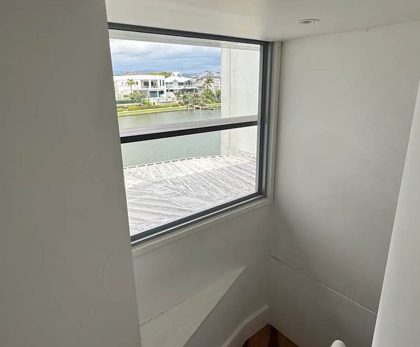 $315, Flatshare, 3 bathrooms, Carrara QLD 4211