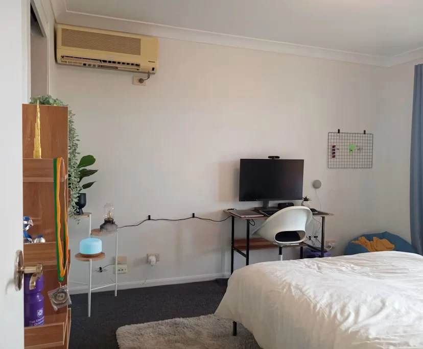 Furnished room with ensuite in a share house