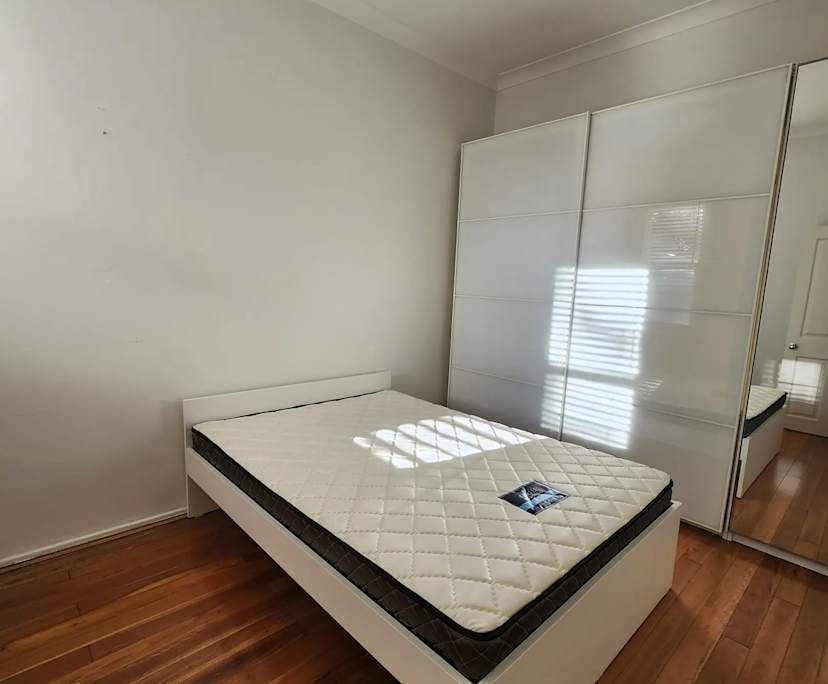 Unfurnished room in a share house