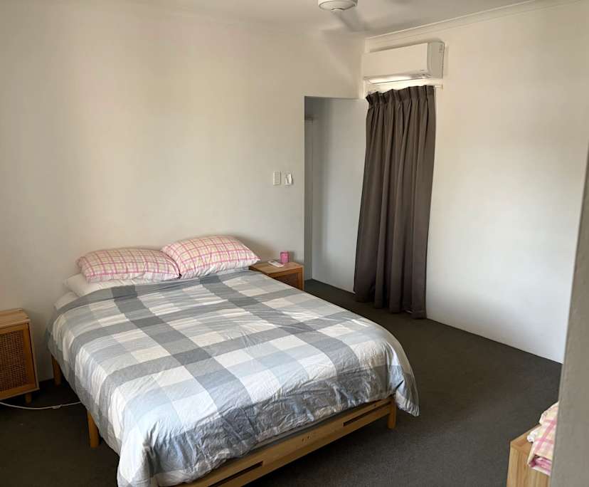Furnished room with own bathroom