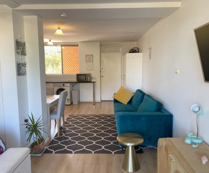 Furnished room studio flat for rent