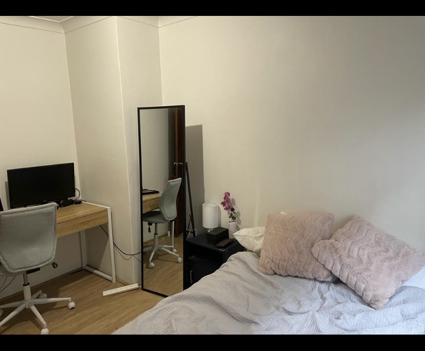 Room for Rent in Queens Park, Sydney 350, Furnish...