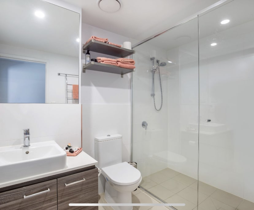 Furnished room with own bathroom