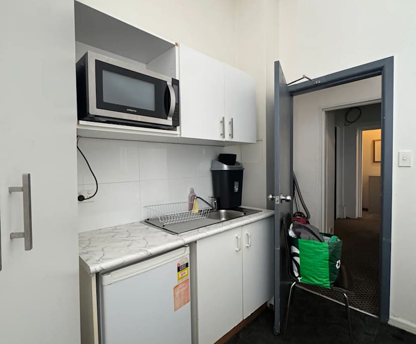 $330, Flatshare, 5 bathrooms, Potts Point NSW 2011